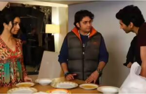 Mohit festeggia mentre Shraddha e Aditya filmano Aashiqui 2 orologi 13 anni