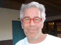 “È ora di dire addio”: la nota di suicidio di Jeffrey Epstein rivelata tramite l’account di un ex compagno di cella, rimane sigillata dal tribunale