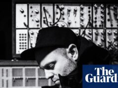 Pubblica le tue domande per DJ Shadow