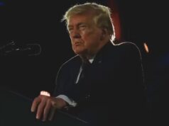 Trump promette l’inferno all’Iran nel put up della Domenica di Pasqua, definendo i suoi chief “pazzi stronzi”