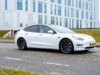Tesla promette ai possessori di HW3 una versione lite di FSD, ma mancano mesi