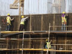 Oltre 20 lavoratori indiani sono morti ogni giorno all’estero negli ultimi 5 anni, la maggior parte nei paesi del Golfo: dati governativi