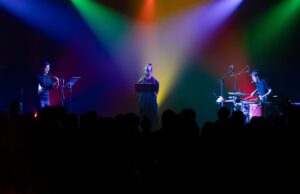 La rosa dei candidati al Turner Prize embrace parole su razza, classe e mascolinità