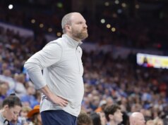 Report: i Bucks assumono l’ex allenatore dei Grizzlies Taylor Jenkins