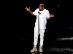 A Kanye West dovrebbe essere vietato entrare nel Regno Unito per esibirsi al Wi-fi, afferma la CAA