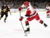 I Bruins ostacolano gli Hurricanes che ricuciono la Metropolitan Division