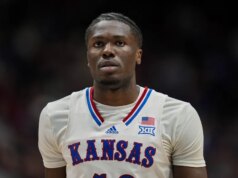 Rapporti: la stella del Kansas Flory Bidunga entrerà nel draft, nel portale