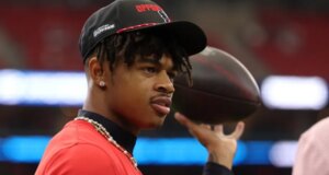 Ryans: I texani hanno una “visione a lungo raggio” con la riabilitazione di WR Tank Dell