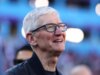 Cronaca: Cook dinner di Apple, Zuckerberg di Meta tra i pretendenti dei Seahawks