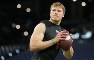 Gli Eagles scelgono il quarterback dello stato del Nord Dakota Cole Payton