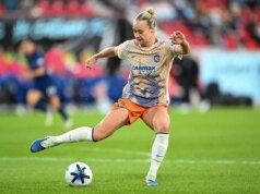 Gotham M Jaelin Howell firma un’estensione fino al ’28