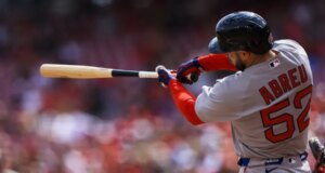 I Purple Sox traballano nella prima partita casalinga contro i Padres