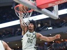 I Bucks fermano la sbandata e battono i Mavericks per l’ottava volta consecutiva