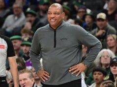 L’allenatore dei Bucks Doc Rivers accenna advert un potenziale ritiro