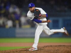 Il RHP dei Dodgers Edwin Diaz (operato al gomito) fuori fino al secondo tempo