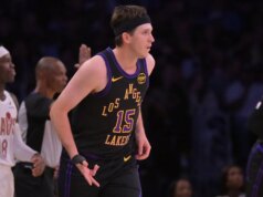 I Mavs negano l’affermazione di JJ Redick di risonanza magnetica errata sull’infortunio di Austin Reaves