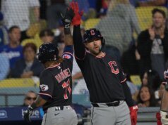 Gavin Williams segna 10 punti nella vittoria dei Guardiani sui Dodgers