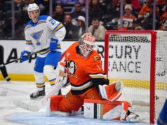 Gli Sliding Geese si sforzano di andare bene nell’incontro contro Flames