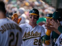Brent Rooker (2 HR, 6 RBI) solleva l’Atletica su Astros in 10