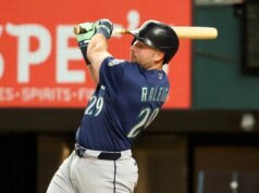 I Mariners colpiscono con leggerezza sfruttando il lancio traballante di Astros