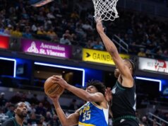 Giovani talenti che cercano di impressionare come i Pacers, i Nets competono per i palloni della lotteria