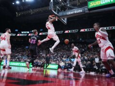 I Raptors sperano di rafforzare il posto nei playoff con la spazzata di Warmth