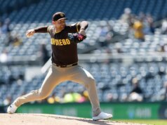 Jake Cronenworth fa un homer per guidare Padres oltre i Pirates