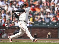 La bomba da 3 run di Rafael Devers regala ai Giants la vittoria sui Phillies