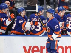 È tempo di affondare o nuotare per gli isolani contro i senatori