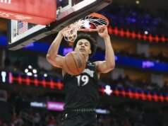 Le riserve dei Timberwolves prendono i riflettori nella partita finale, battendo i Pelicans