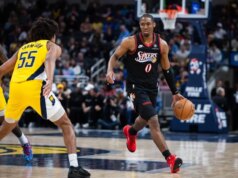 I Sixers legati alla effective della stagione ospitano i deludenti Bucks nel finale