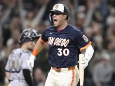 Padres, Rockies si scontrano di nuovo in serie serrata