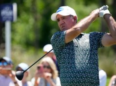 Scott Hend e Brian Homosexual condividono la management al Senior PGA Championship
