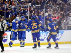 Riepilogo NHL: i Sabres superano i Bruins per la prima vittoria nei playoff in 15 anni