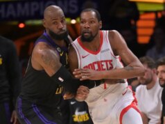 LeBron James segna 28 reti mentre i Lakers si portano in vantaggio per 2-0 sui Rockets