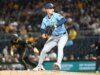 Il lanciatore dei Rays Griffin Jax sostenuto da una potente formazione contro i Twins