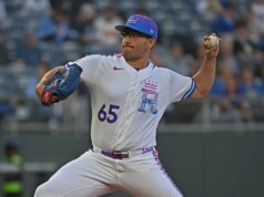 I Royals segnano 5 punti nel 4° inning per battere gli Angels