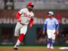 I Phillies ottengono una derapata di 10 partite sconfiggendo i Braves in un extra-inning