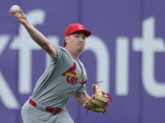 Hunter Dobbins pronto per il debutto dei Cardinals contro i Pirates, Paul Skenes