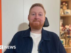 ‘Titan of a person’ – tributo all’attore affetto da MND che interpretava Riccardo III sulla sedia a rotelle