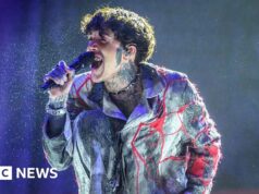 Oli Sykes può ancora urlare? Deliver Me The Horizon ha riregistrato l’album di debutto del 2006