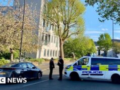 Tre accusati di incendio doloso negli uffici dei media persiani a Londra