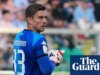 Il portiere statunitense Jonathan Klinsmann si rompe il collo giocando con il Cesena