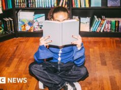 Heated Rivalry, The Housemaid e Fourth Wing: TikTok lancia la lista dei bestseller di BookTok