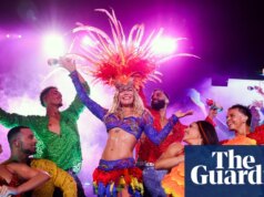 Punti salienti del Coachella 2026: grandi star, energia turbolenta e nostalgia millenaria alimentano l’anno ventoso