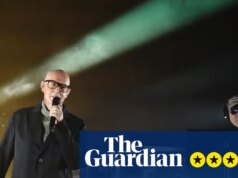 Recensione di Pet Store Boys: nessun successo? Nessun problema durante la prima notte di una magistrale corsa oscura
