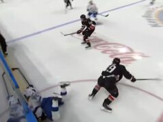 «Je ne sais pas s’il devrait conserver son emploi»: Jon Cooper furieux contro un impiegato di Sabres