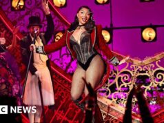 Megan Thee Stallion si ritira dallo spettacolo del Moulin Rouge