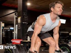 Incontra gli uomini che denunciano le tendenze della “mascolinità”.