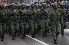 Il serbo Vucic risponde al membro della NATO per l’annullamento del vertice nei Balcani